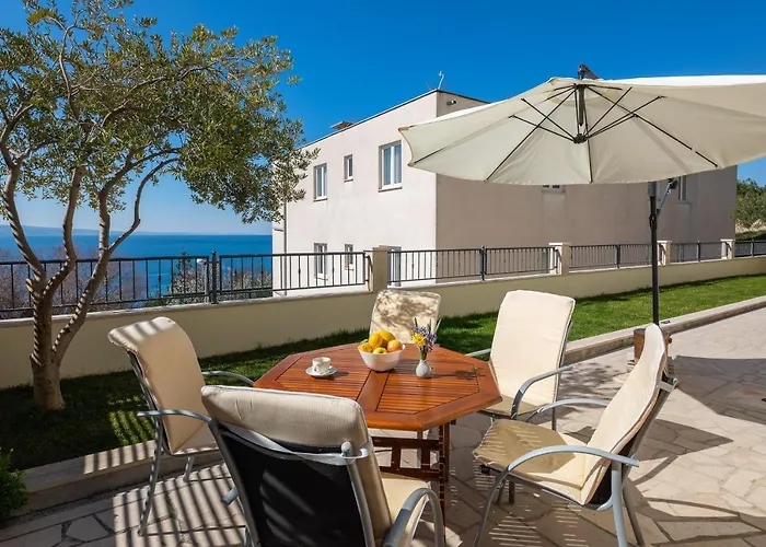 Lägenhet Mba Modern Omiš