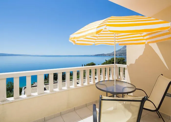 Mba Modern Lägenhet Omiš