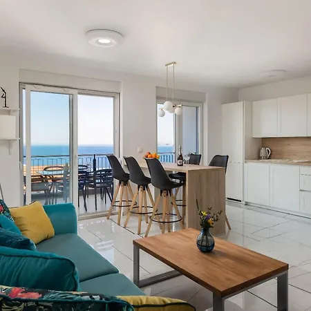 Mba Modern Apartment *