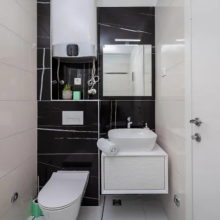 Mba Modern * Omiš