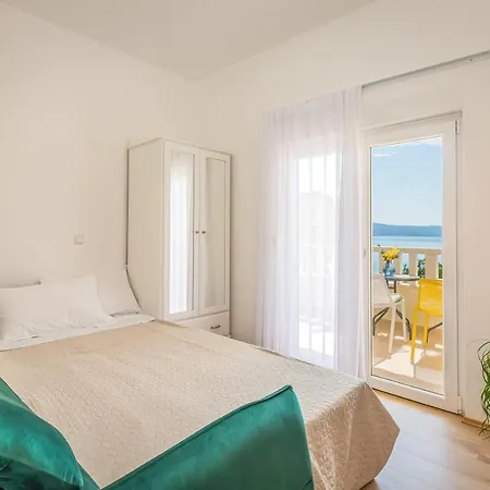 Apartment Mba Modern Omiš
